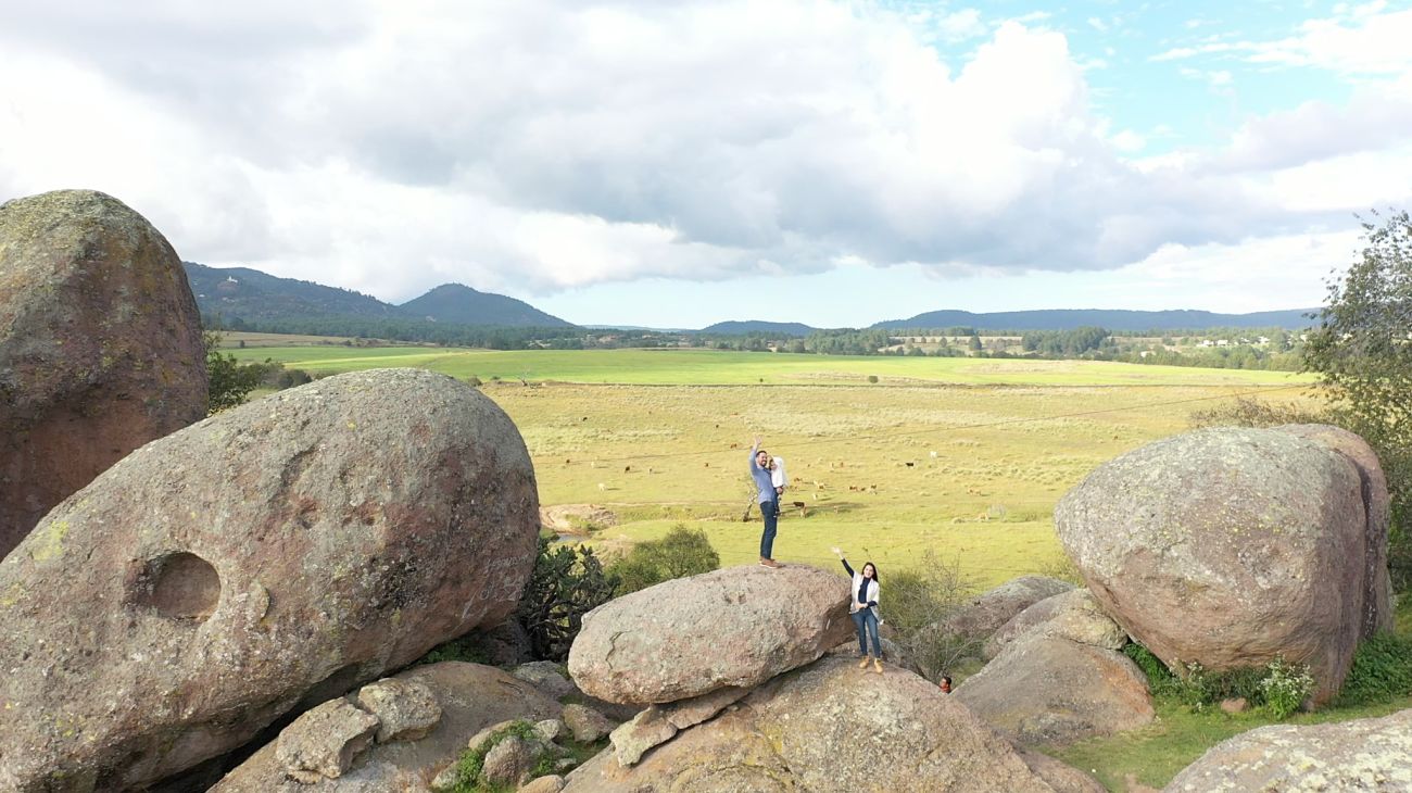 Reserva_del_Nogal_Presa_del_nogal_Familia_Feliz_Rocas_Gigantes_opt